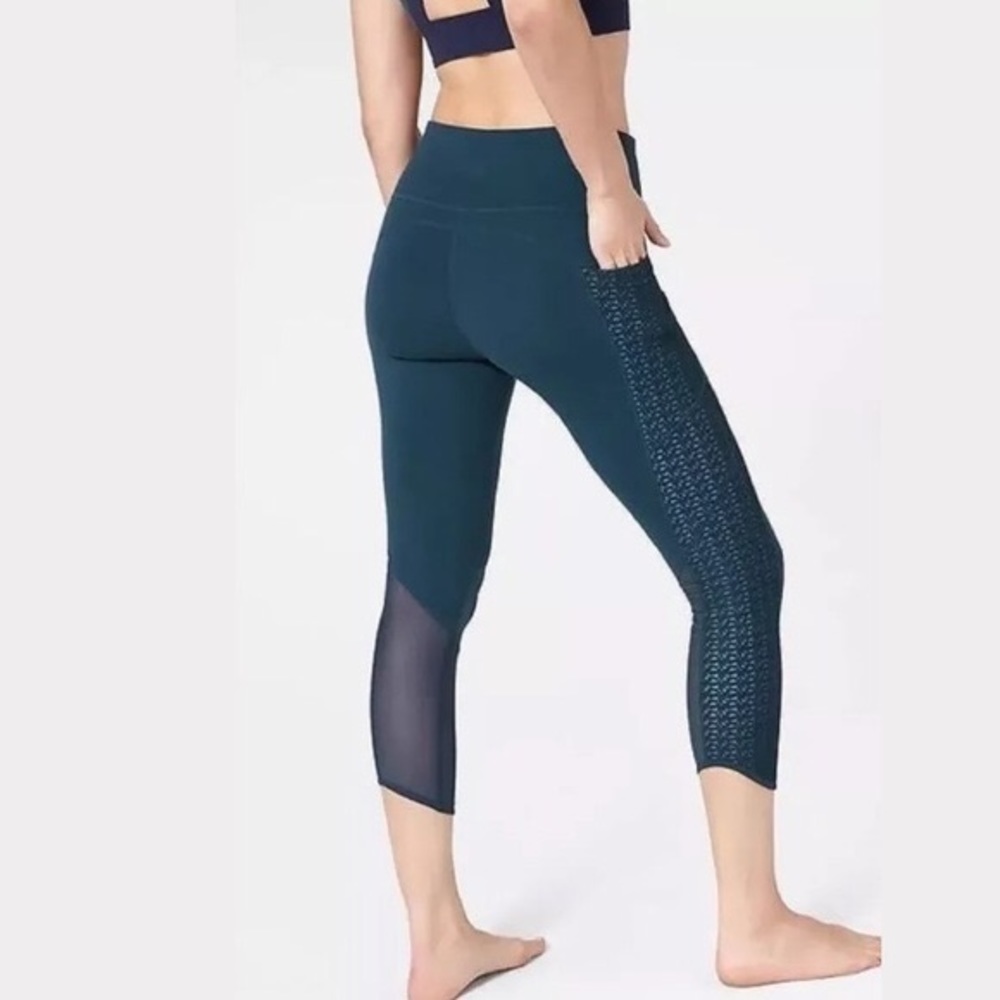 Athleta Teal Mosaic Capri Leggings - XL